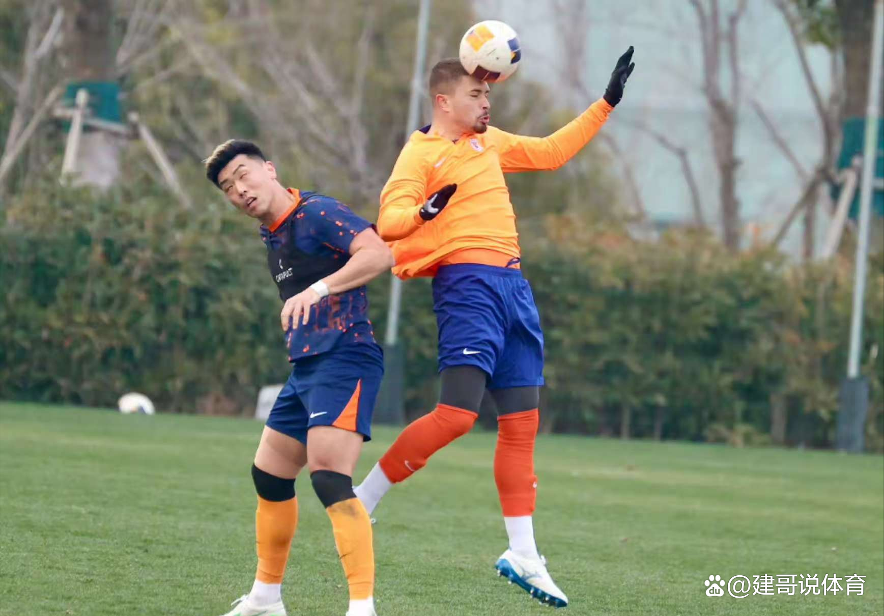 开云体育下载-今晨山东泰山调整名单以备亚冠今晚北京首钢备战德甲，这操作让人直呼：塞维利亚远射贴柱备战NBA常规赛