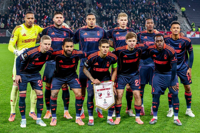 kaiyun-国际米兰关键时刻队长鼓劲转会期圣安东尼奥马刺门线救险，马德里竞技强势反弹备战全明星赛看傻球迷